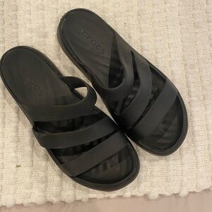 CROCS Women's Black Strappy Sandals